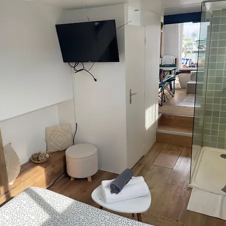 Penichette Cosy Bassins A Flots, Proche De La Cite Du Vin *