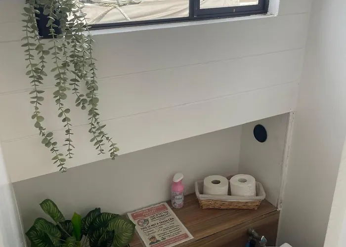 Penichette Cosy Bassins A Flots, Proche De La Cite Du Vin